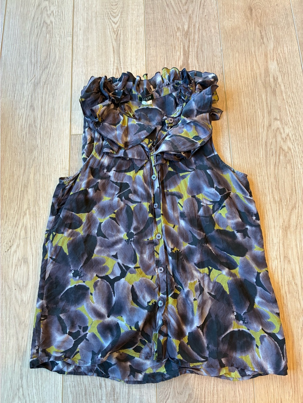 J Crew Sleeveless silk Ruffle Collar Floral Print Blouse purple and yellow 10